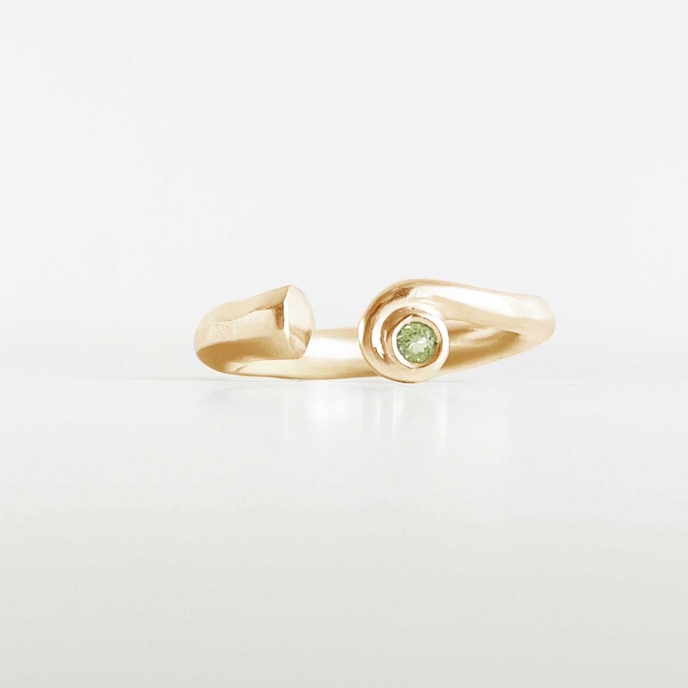 "EMBRASSER"VERMEIL OR 18 CARATS SERTIE DE PIERRES FINES